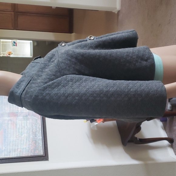 R.Q.T. L quilted light weight cropped cardi quarter sleeve - Picture 5 of 7